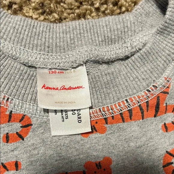 Hanna Andersson Gray and Orange Tiger Sweatshirt - Picture 2 of 3
